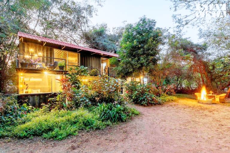 Big villa with garden | Pets are welcome in Vanur