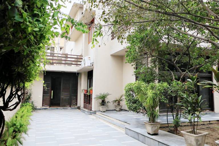 Bungalow Block L