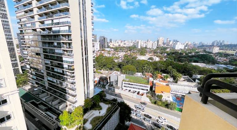 Serviced apartment with pool | Pet-friendly — photo 4