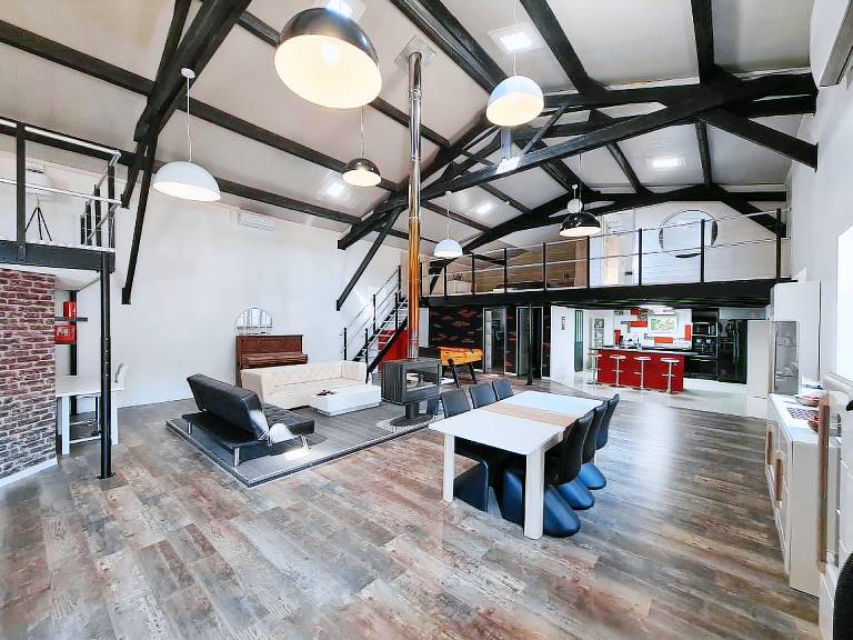 235 m&sup2; Ferienwohnung