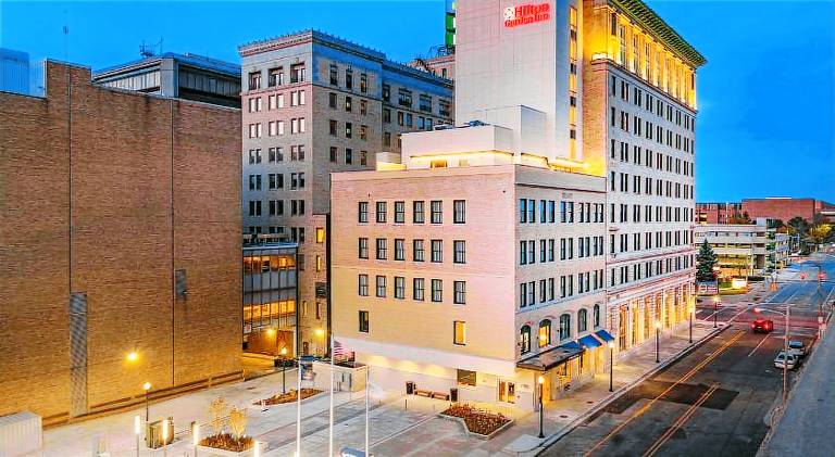 Hilton Garden Inn Flint Downtown in Flint, MI