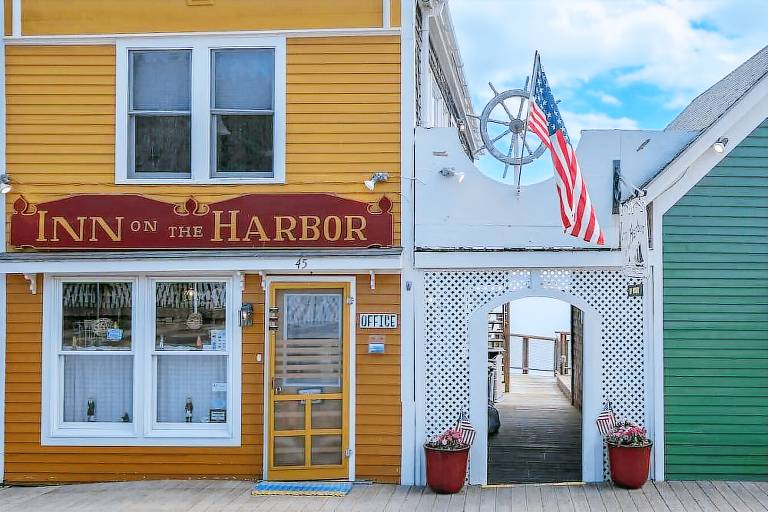 House Stonington
