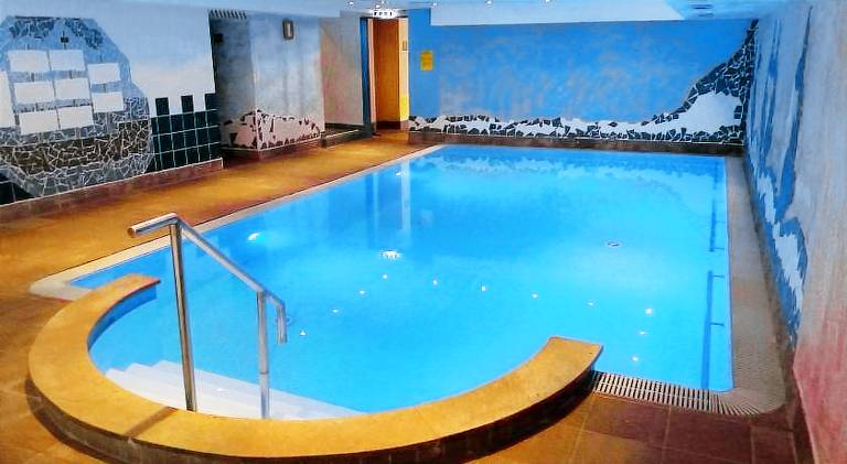 Land-gut-Hotel Zum alten Forsthaus - Aufladestation fur Elektroautos — photo 5