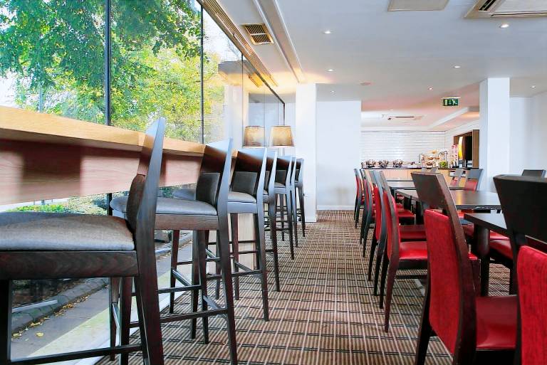 Holiday Inn Express Bath By IHG — photo 2