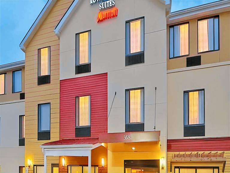 TownePlace Suites by Marriott Thunder Bay in Thunder Bay, ON