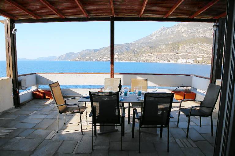 Penthouse -Breathtaking sea view-Just on the beach — photo 3