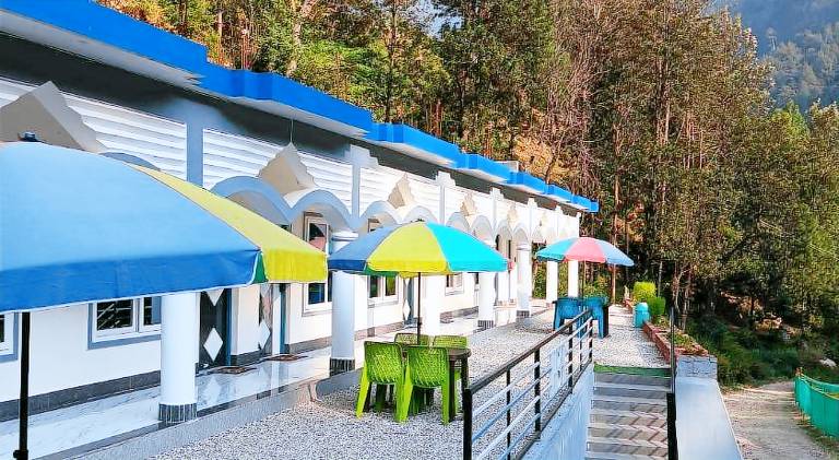 Charming vacation home with barbeque & terrace | Good for workation | Pets are welcome — photo 3