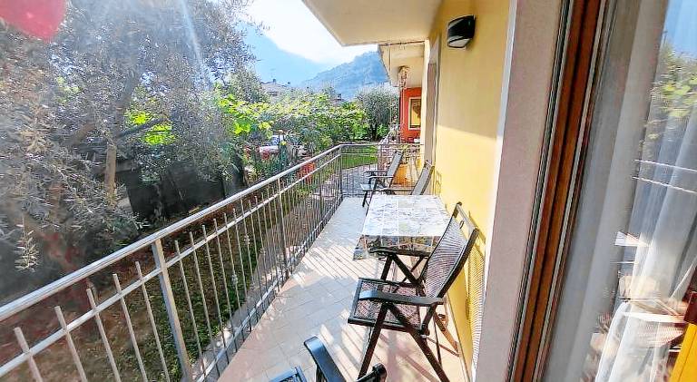 Apartment with barbecue & patio | Pets allowed — photo 3