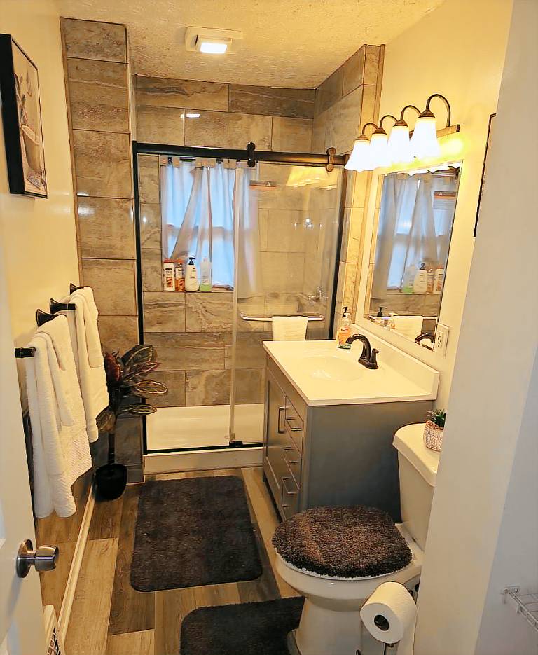 Condo Lorain