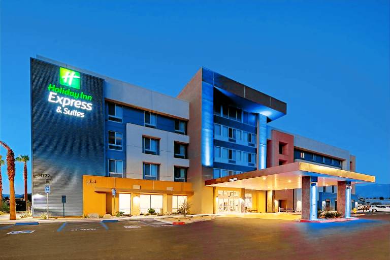 Holiday Inn Express And Suites Palm Desert Millennium By IHG in Palm Desert, CA