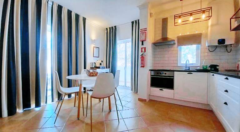 Quinta Velha Pool&Terrace Flat15 — photo 3