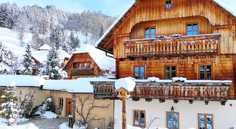 Family-friendly chalet with patio, garden & sauna | Pets allowed — photo 4