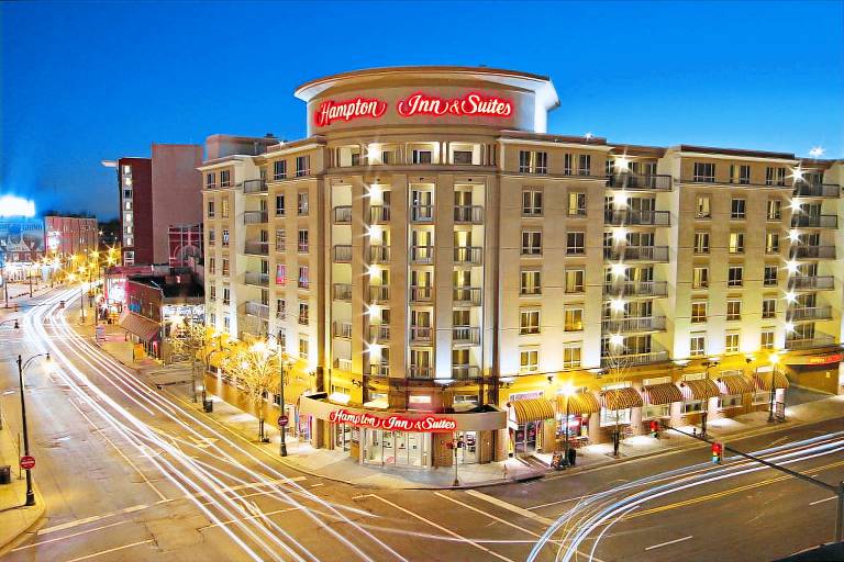 Hampton Inn & Suites Memphis at Beale Street in Memphis, TN