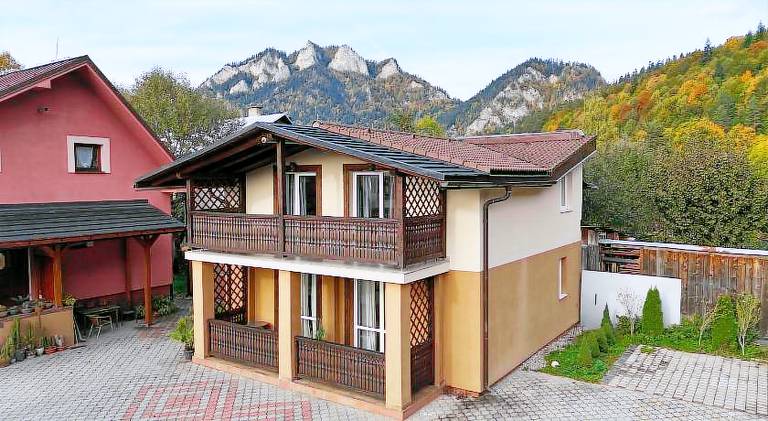 Ubytovanie s raňajkami Lesnica