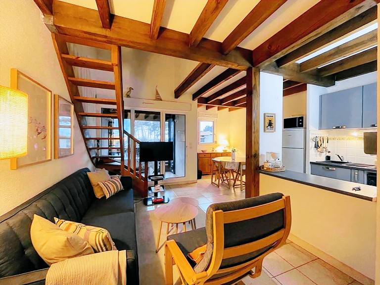 Holiday apartment with pool | Lake view — photo 4