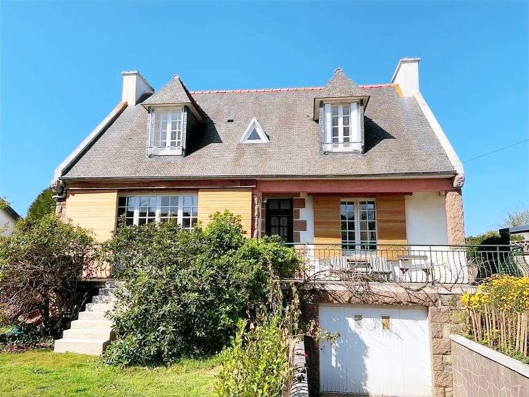 Maison de vacances Plougrescant