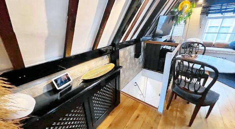 The smallest hotel in Amsterdam — photo 5