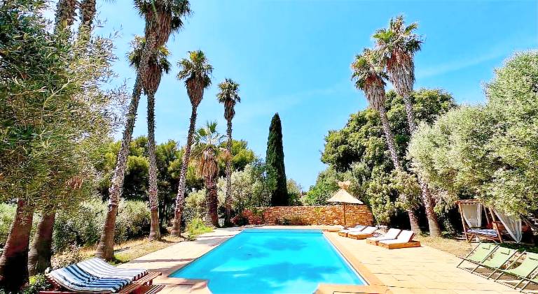 Villa Esden & adjoined outbuilding - Sea view, swimming pool, air conditioning, absolute calm, 5000 in La Ciotat