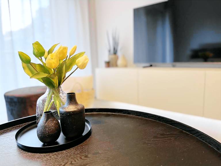 Rental apartment with patio & pool | City view — photo 5