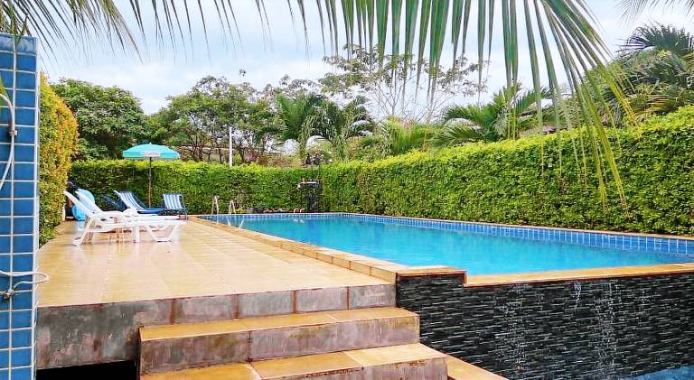 Charming vacation home with pool | Dogs allowed — photo 2