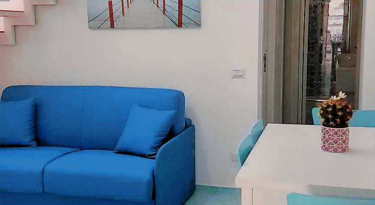 Lovely holiday apartment with jacuzzi | Next to the beach | Pets are welcome — photo 4