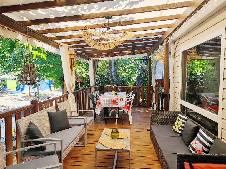 Mobil-home Berrias-et-Casteljau