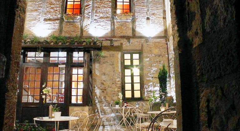 Hotel Raymond VII in Montauban