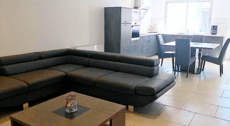 Fully equipped beautiful villa with yard & terrace | Dogs allowed — photo 2