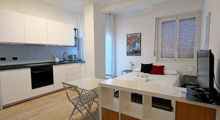 Rental apartment with 1 room for 2 persons in Segrate