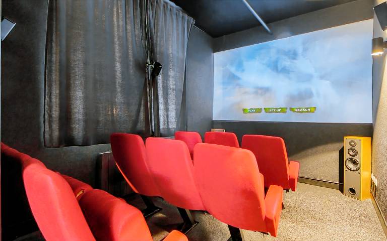 Holiday Home 'An Alré - Piscine - Spa - Ciné' with Private Pool, Private Terrace and Wi-Fi — photo 4