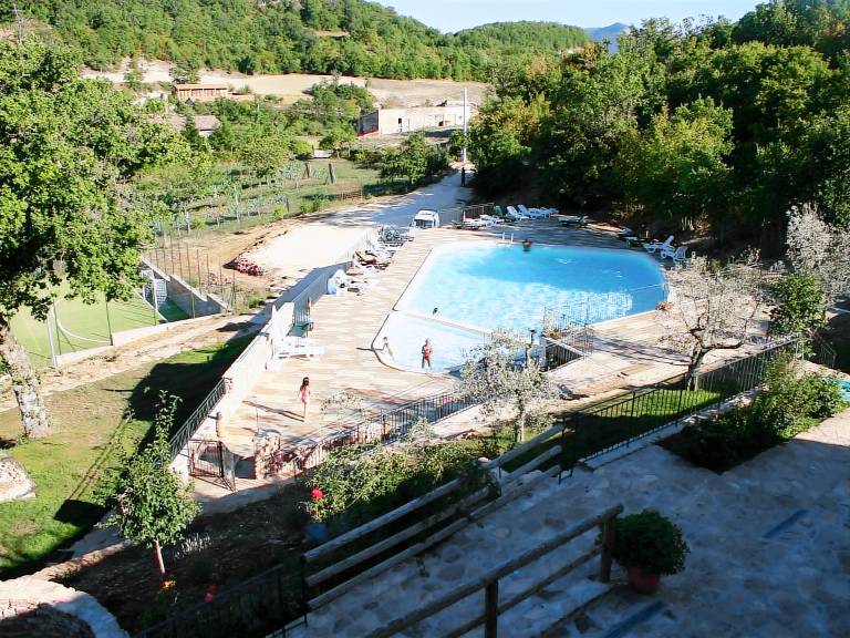 Apartment with pool | Nature view — photo 2