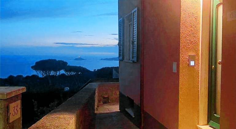 Holiday apartment with 2 rooms for 5 persons in Ameglia