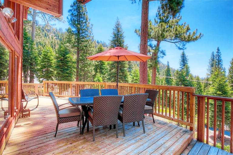Child-friendly lovely house with patio | Pets are welcome — photo 2