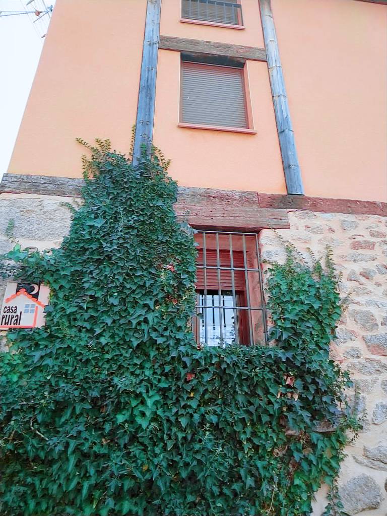 Country House 'Quimera' with Mountain View and Balcony — photo 2