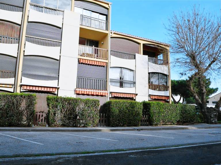 Charming studio with pool | Beach nearby | Dogs allowed in Argelès-sur-Mer