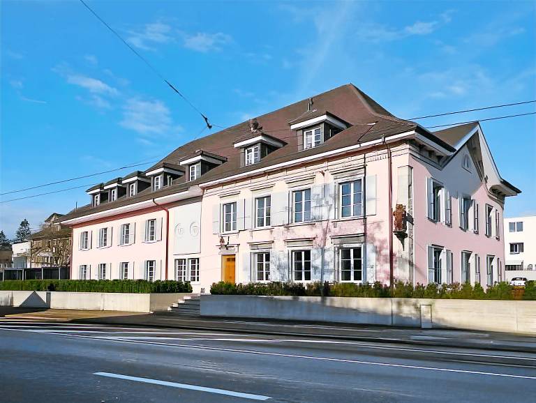 Baren Self Check-in Hotel in Solothurn