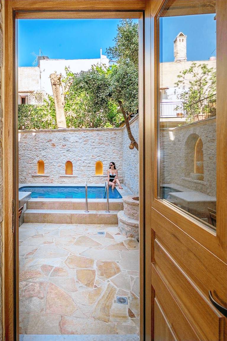 Child-friendly villa with private pool, garden & terrace | Next to the beach | Suitable for remote work | Dogs allowed — photo 4