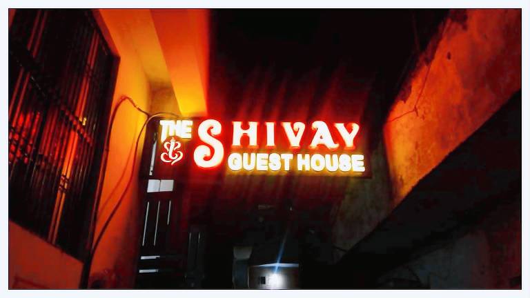 Goroomgo Shivay Guest House Godowlia Varanasi — photo 4