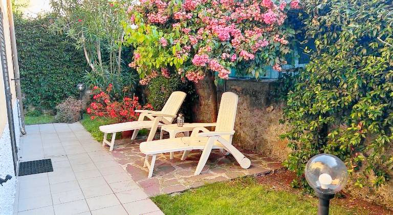 Holiday apartment with 1 room for 2 persons in La Spezia