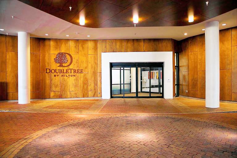 DoubleTree by Hilton Washington DC - Crystal City in Arlington, VA