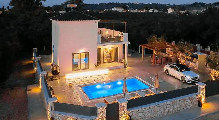 Villa with barbeque, private pool & terrace in Zakynthos