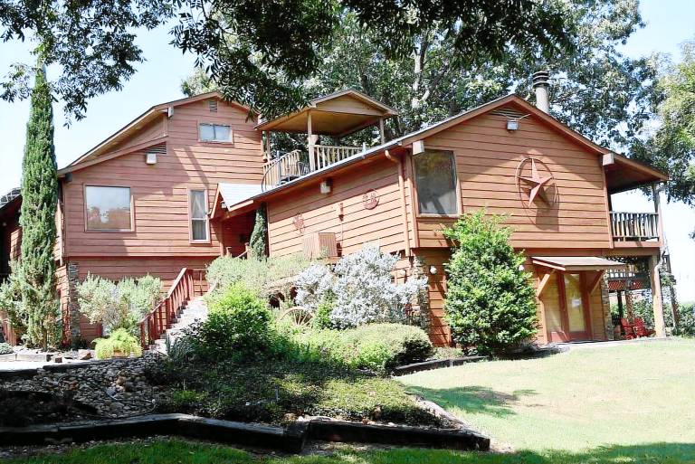Accommodation Willis