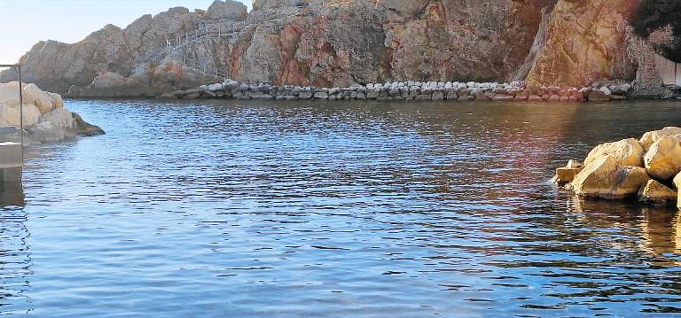 Ferienwohnung in Ensuès-la-Redonne, Carry-le-Rouet für max. 4 Personen Ferienwohnung in Ensuès-la-Redonne, Carry-le-Rouet für max. 4 Personen