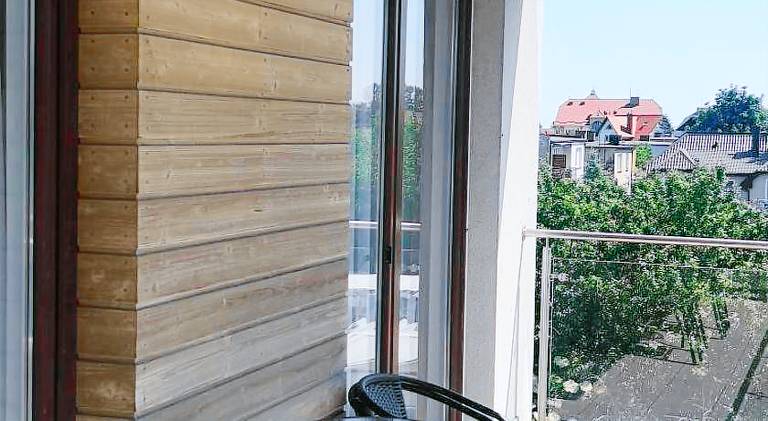 Holiday apartment with patio — photo 3