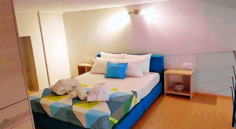 Rental apartment with terrace & jacuzzi — photo 2