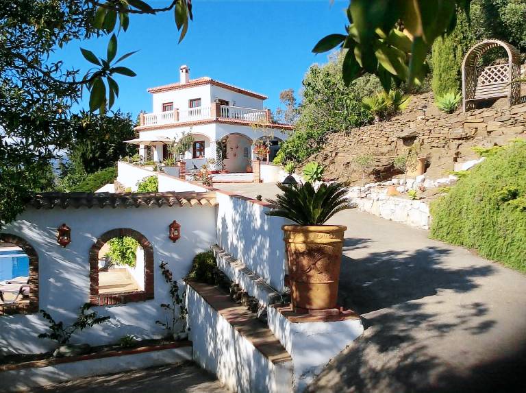 Villa Sayalonga