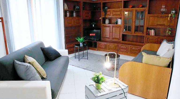 Pleasant apartment | Dogs allowed in Pozzuoli