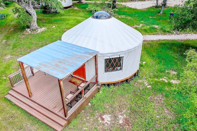 Cabin Gruene
