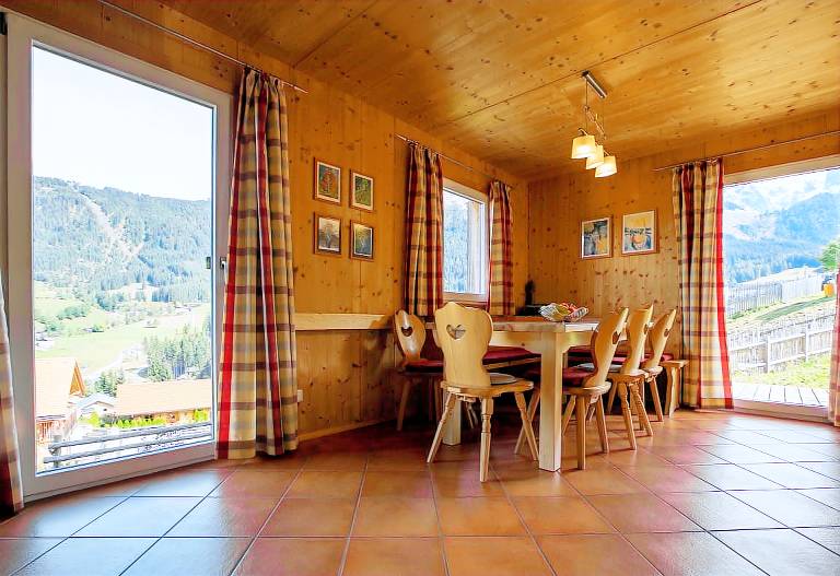 Nice chalet with pool, terrace & sauna | Next to the ski | Pets are welcome in Annaberg-Lungoetz