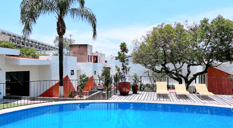 Suite 2 Camas Zona Andares Jardin y Alberca in Guadalajara